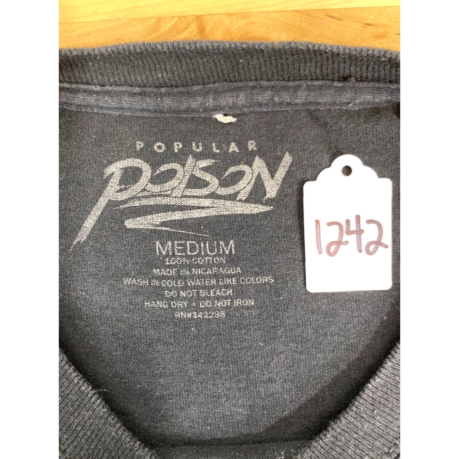 Vintage Poison Mens Black Long Sleeve T-Shirt Size M Skull Pineapple Good Vibes Only 1242 Size US M / EU 48-50 / 2 - 4 Thumbnail
