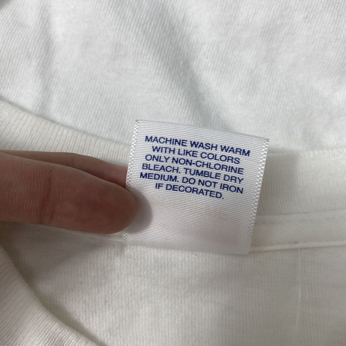 Supreme SUPREME x ARAKI Japanese Anime Rose Print Design White Size US S / EU 44-46 / 1 - 6 Thumbnail