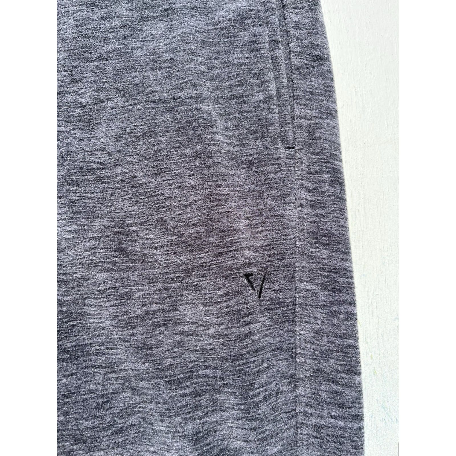 Vissla Vissla Men's Joggers Gray Solid S Pockets String Stretch Activewear Loose Gym Pants Size US 29 - 2 Thumbnail