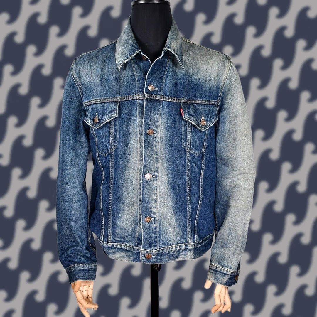 Levi's Levi's 70500 Denim Jacket XL Men’s Trucker 90s Vintage Style Blue Casual Regular Fit Shirt Size US XL / EU 56 / 4 - 1 Thumbnail