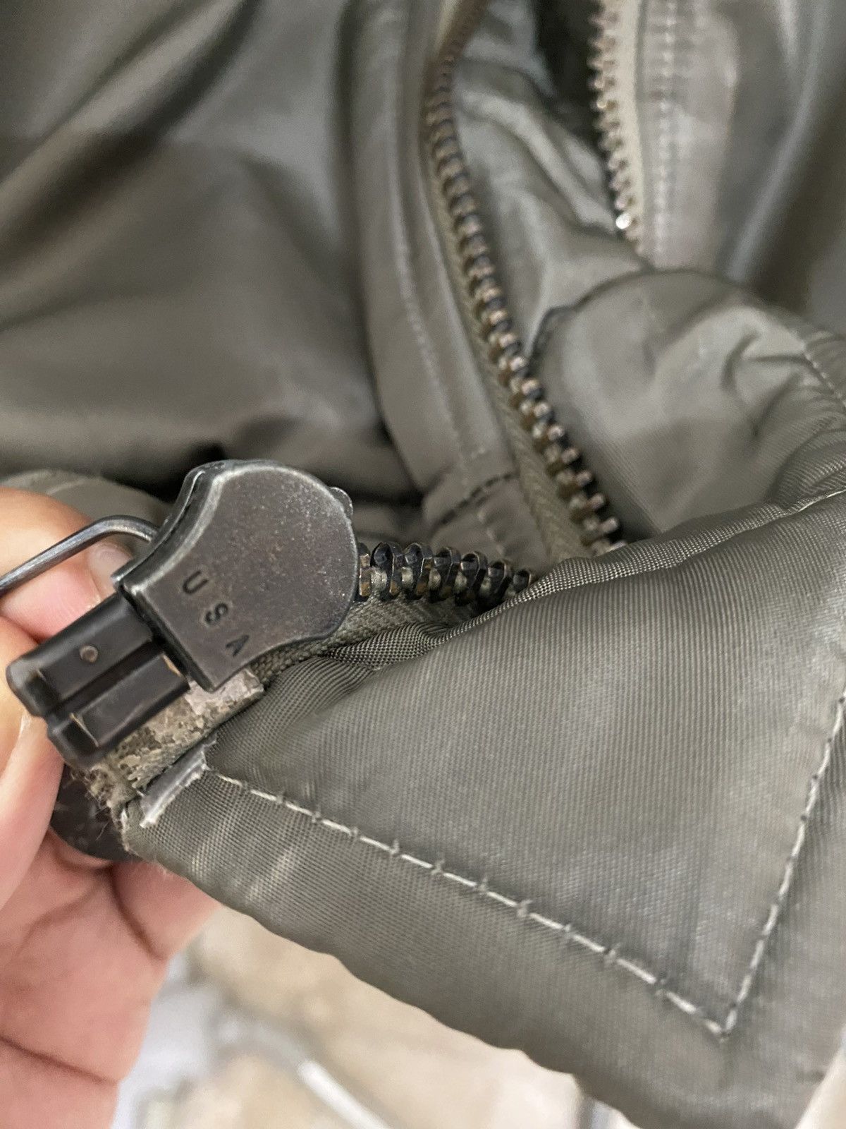 Avirex Ma 1 - Vtg Avirex MA-1 Dragon Flight Bomber Jacket USAF Size US S / EU 44-46 / 1 - 9 Thumbnail
