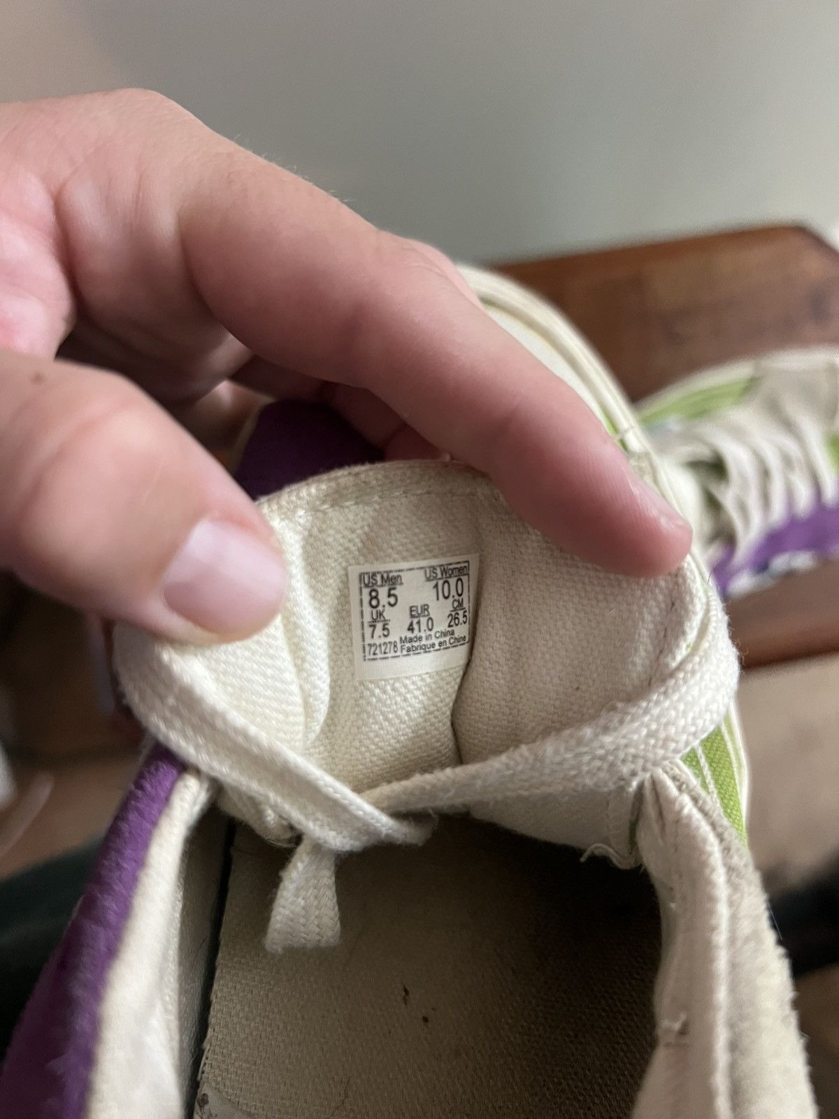 Vans Vans Vault purple and beige shoes with leaf design Size US 8.5 / EU 41-42 - 11 Thumbnail