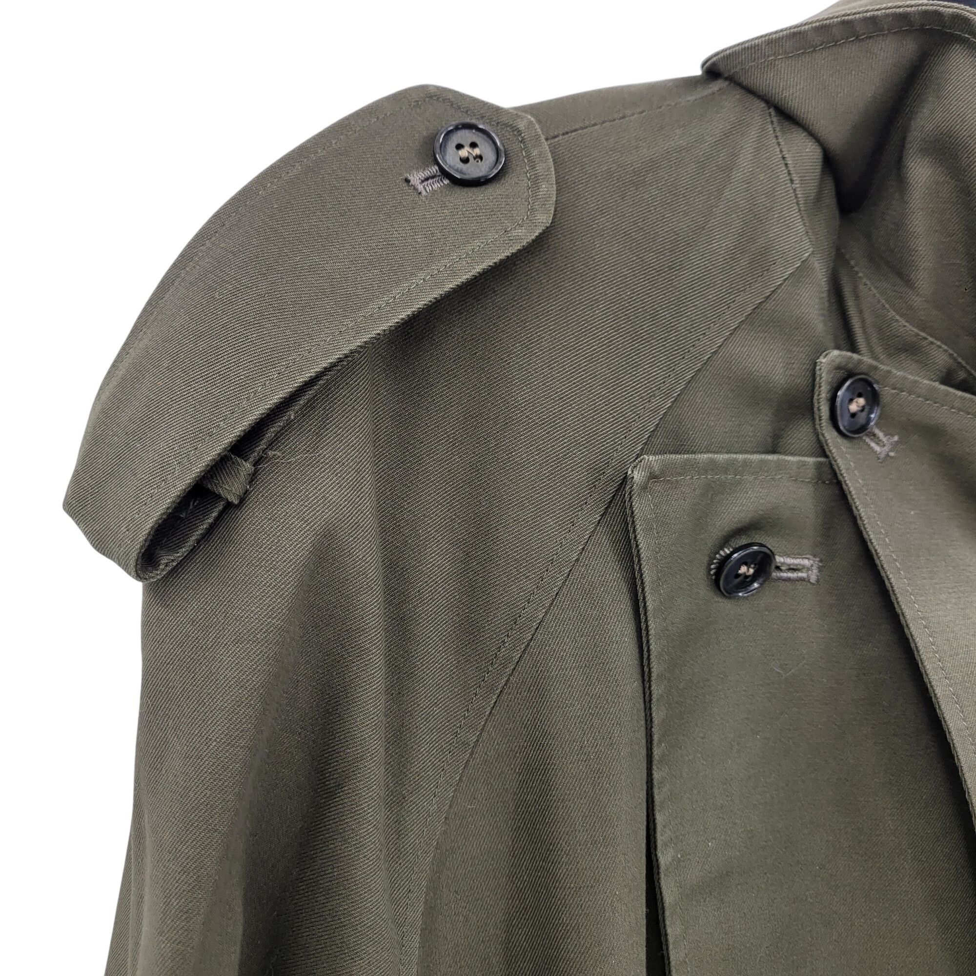 Vintage Vintage Army Green Military Trench Coat XL Belt Shoulder Tab Size US XL / EU 56 / 4 - 5 Thumbnail