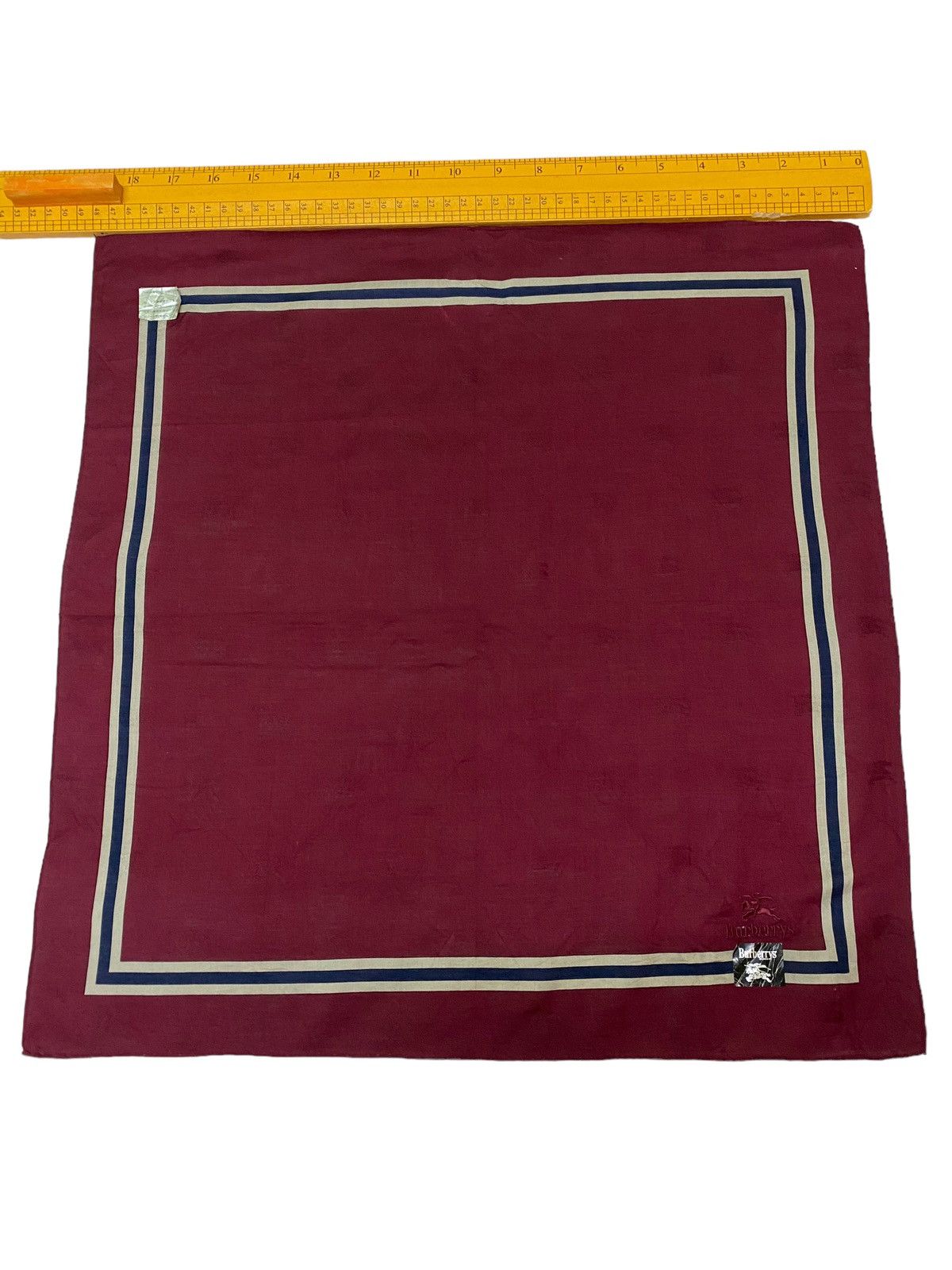 Burberry × Vintage Vintage Burberry Handkerchief Size ONE SIZE - 2 Thumbnail