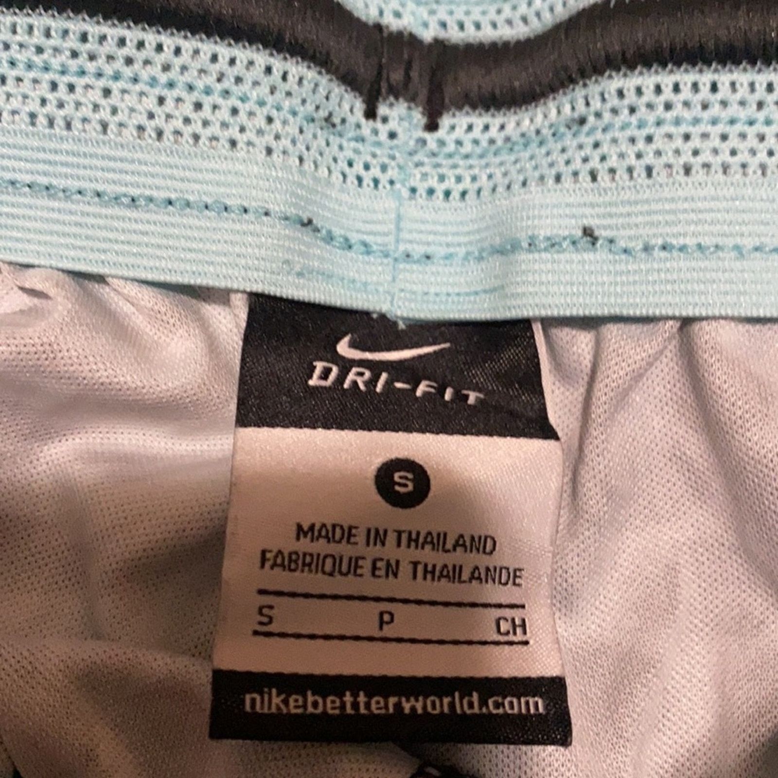 Nike 2010 Nike Kobe Snake Skin Dri-Fit Shorts Size US 28 / EU 44 - 8 Thumbnail