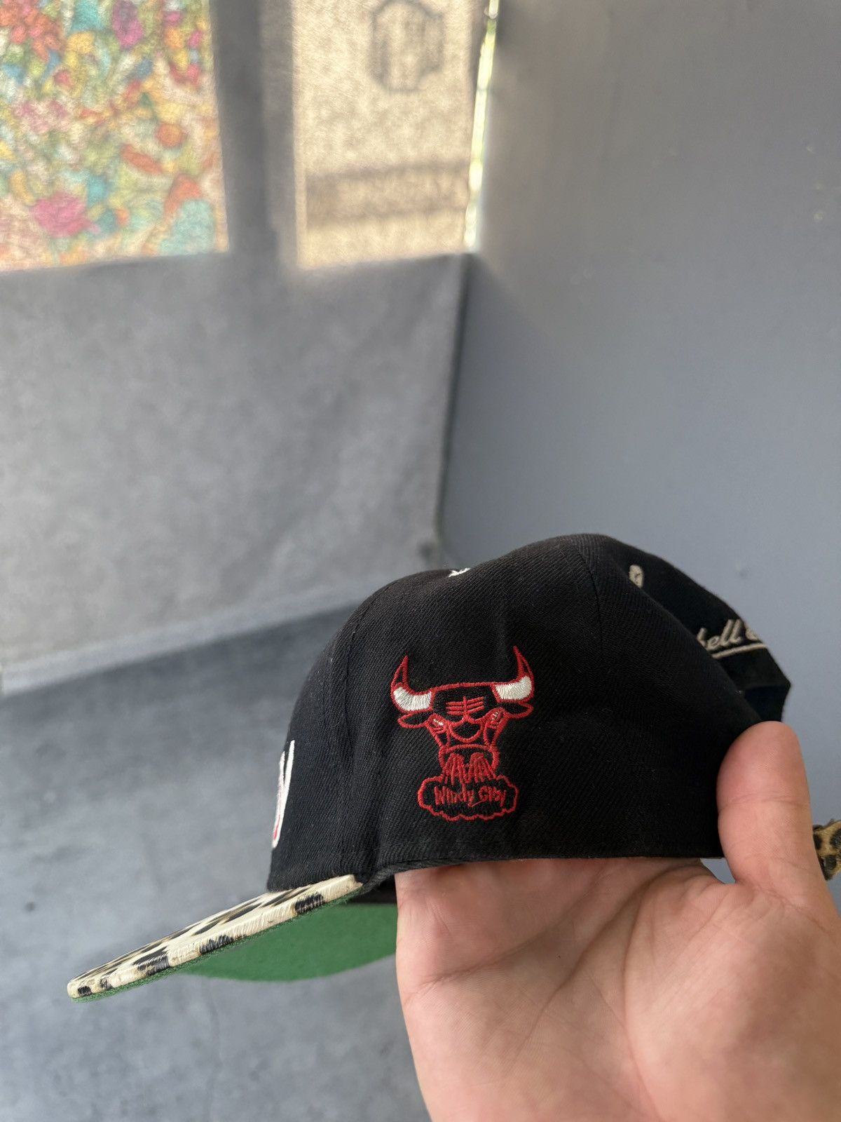 Mitchell & Ness Mitchell and Ness Chicago Bulls Snake Skin Hat Size ONE SIZE - 5 Thumbnail