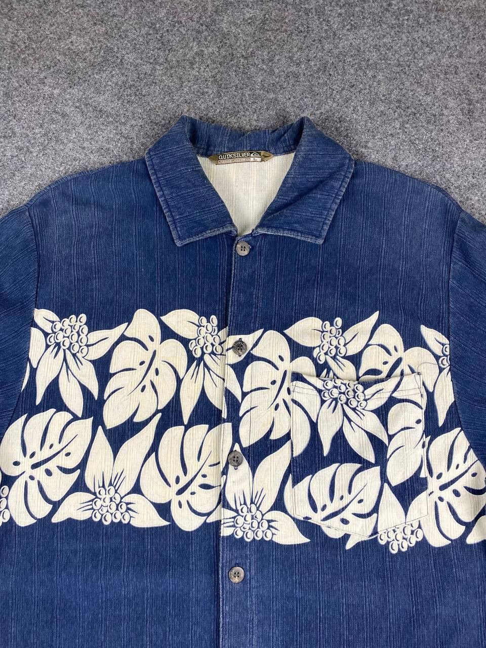Quicksilver vintage quicksilver hawaiian shirt very nice design Size US L / EU 52-54 / 3 - 2 Thumbnail