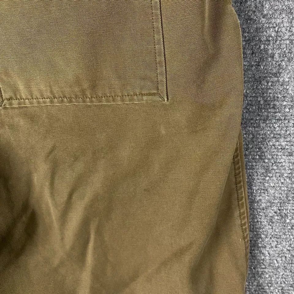 Banana Republic Banana Republic Shorts Men's 36 Chino Distressed 100% Cotton Size US 36 / EU 52 - 6 Thumbnail