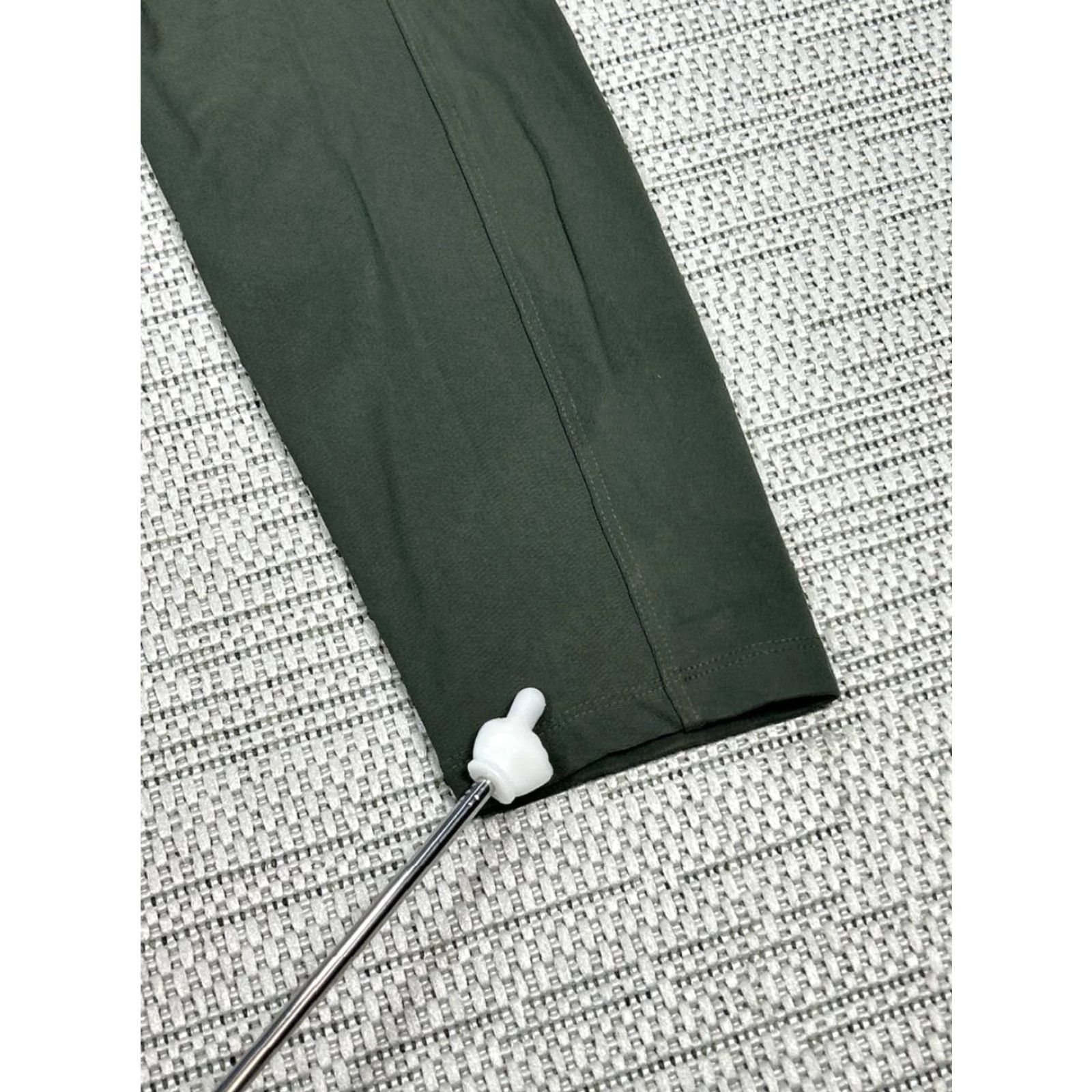 Athleta Athleta Headlands Hybrid Cargo Leggings Womens 4 Petite Green Nylon Mid Rise Size 27" / US 4 / IT 40 - 3 Thumbnail