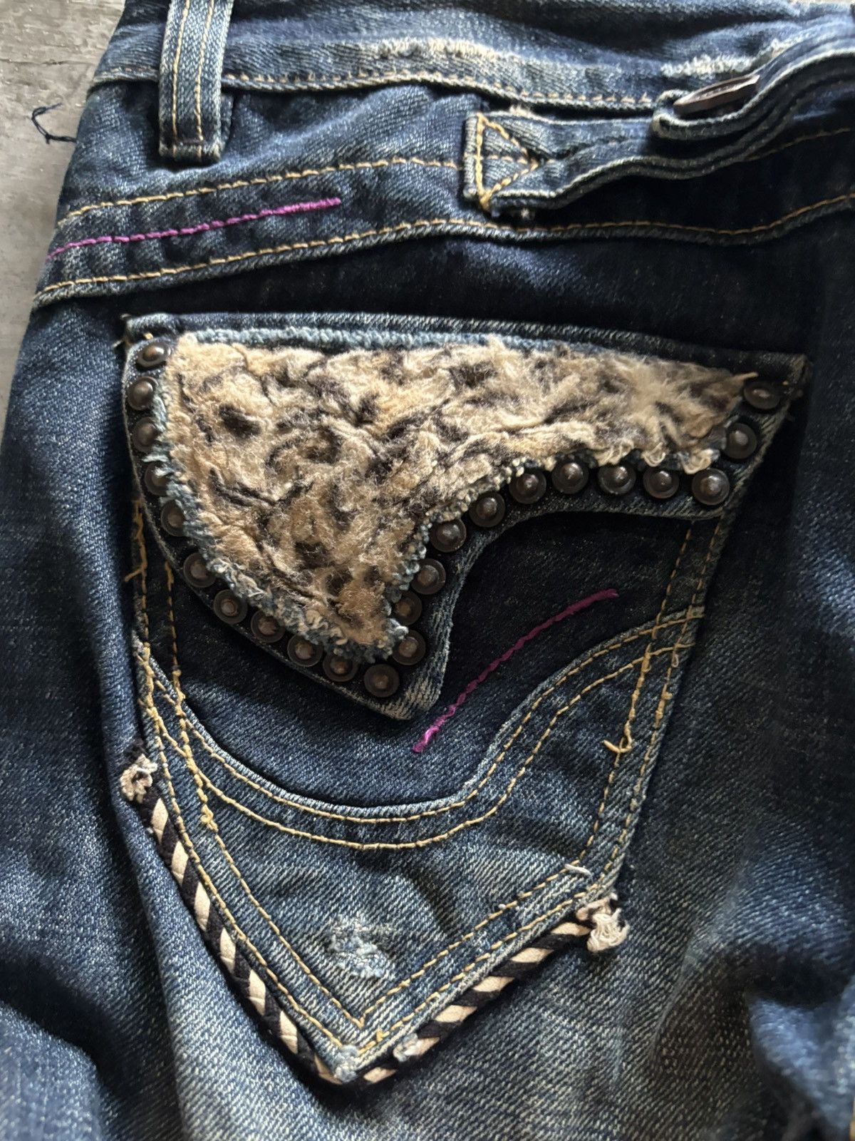 If Six Was Nine RED PEPPER JEANS leopard fur backpocket wing punk grunge Size US 32 / EU 48 - 21 Thumbnail
