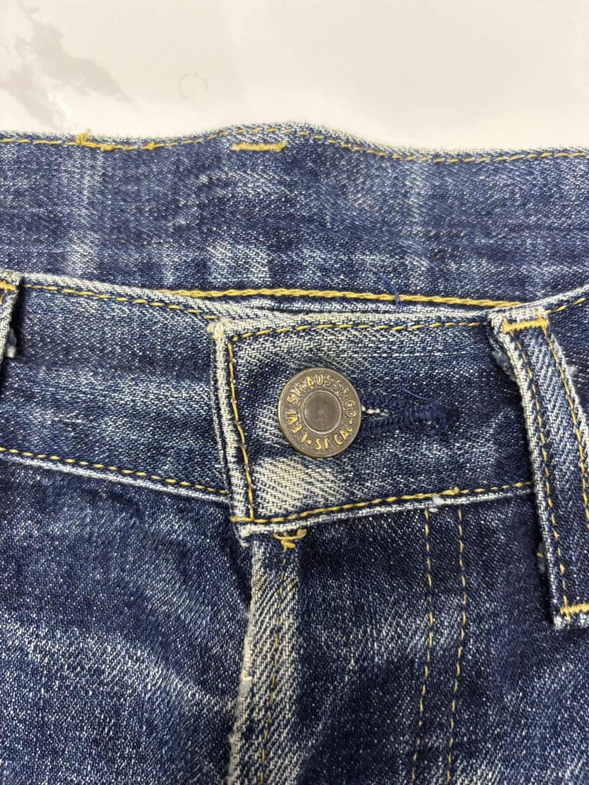 Junya Watanabe × Levi's Vintage Levis Big E Redline Selvedge Jeans Distressed Denim Size US 32 / EU 48 - 11 Thumbnail