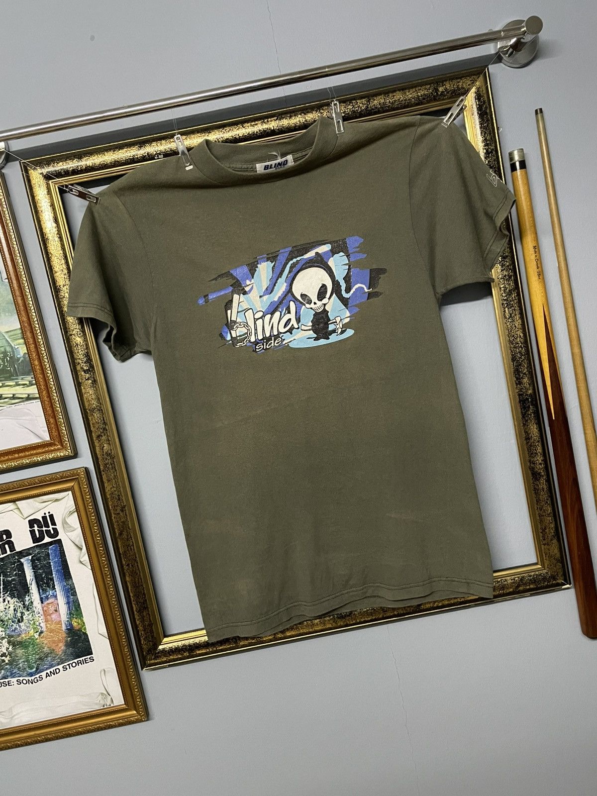 Blind Skateboards Vintage 90s Blind Side Skateboard Iconic Skull Faded Tshirt Size US S / EU 44-46 / 1 - 2 Thumbnail