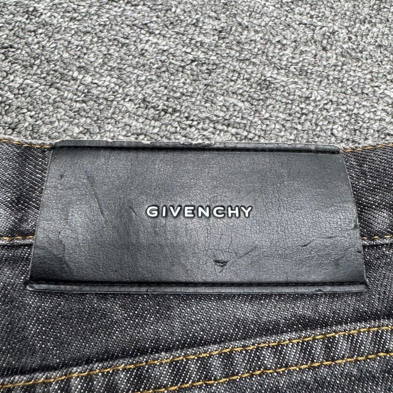 Givenchy Givenchy Leather Patch Denim Jeans Size US 32 / EU 48 - 5 Thumbnail