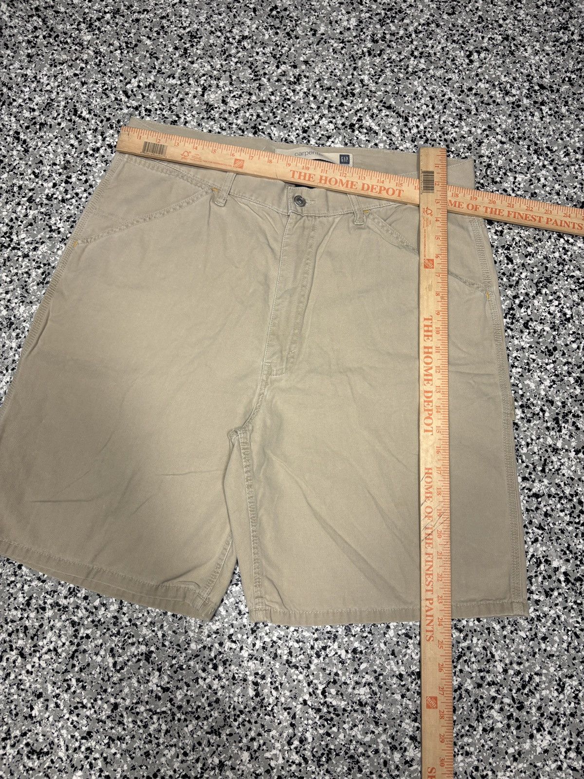 Gap Vintage Gap Light Khaki Carpenter Loose Baggy Shorts Size 38 Size US 38 / EU 54 - 6 Thumbnail