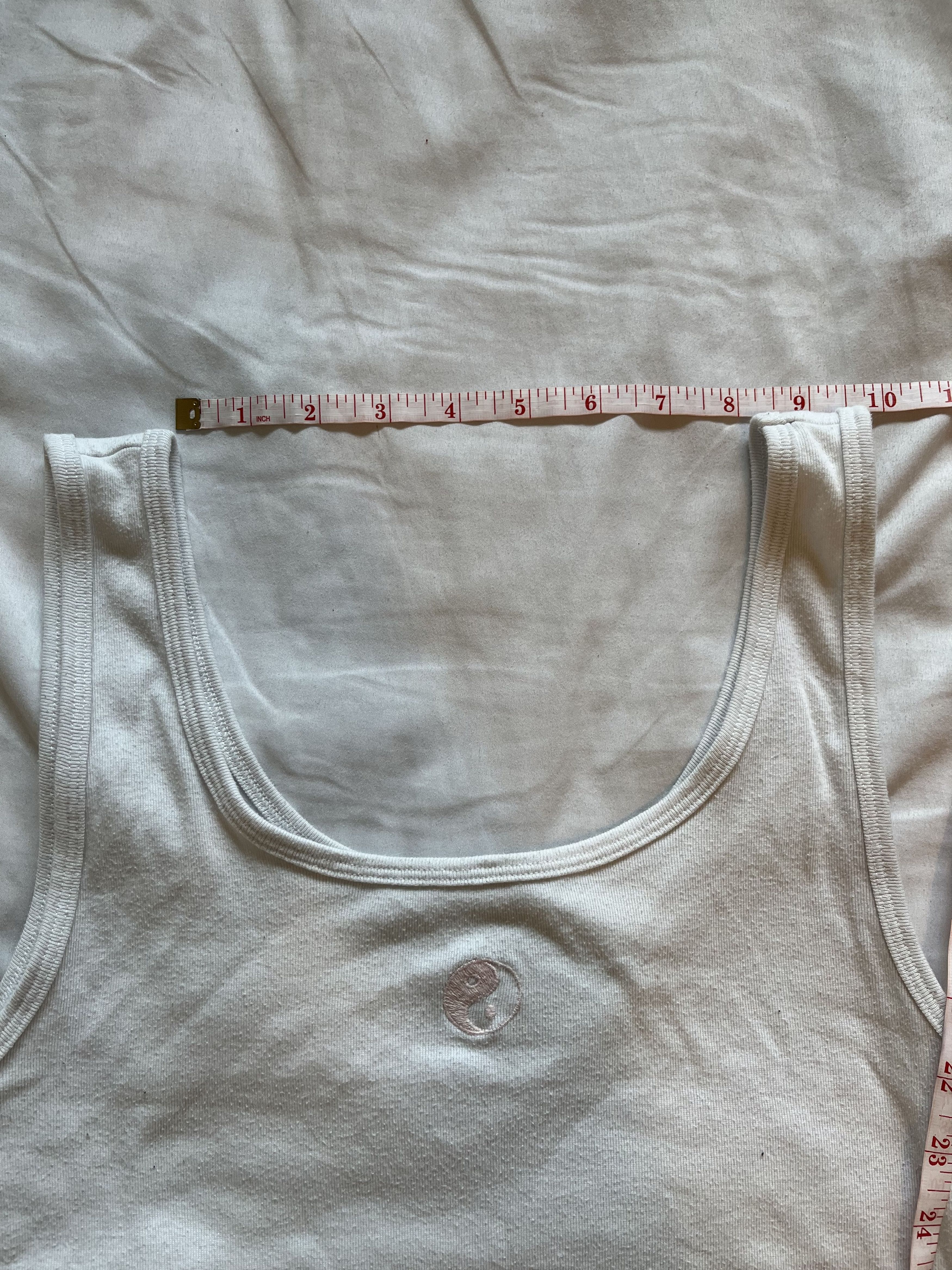 American Eagle Outfitters American Eagle Cream Crop Top with Peace Symbol Size L / US 10 / IT 46 - 7 Thumbnail