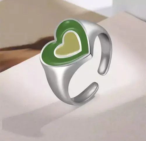 Ring Of Fire Green Heart Ring Art Silver Retro Jewelry Groovy 70s Style Size ONE SIZE - 4 Thumbnail