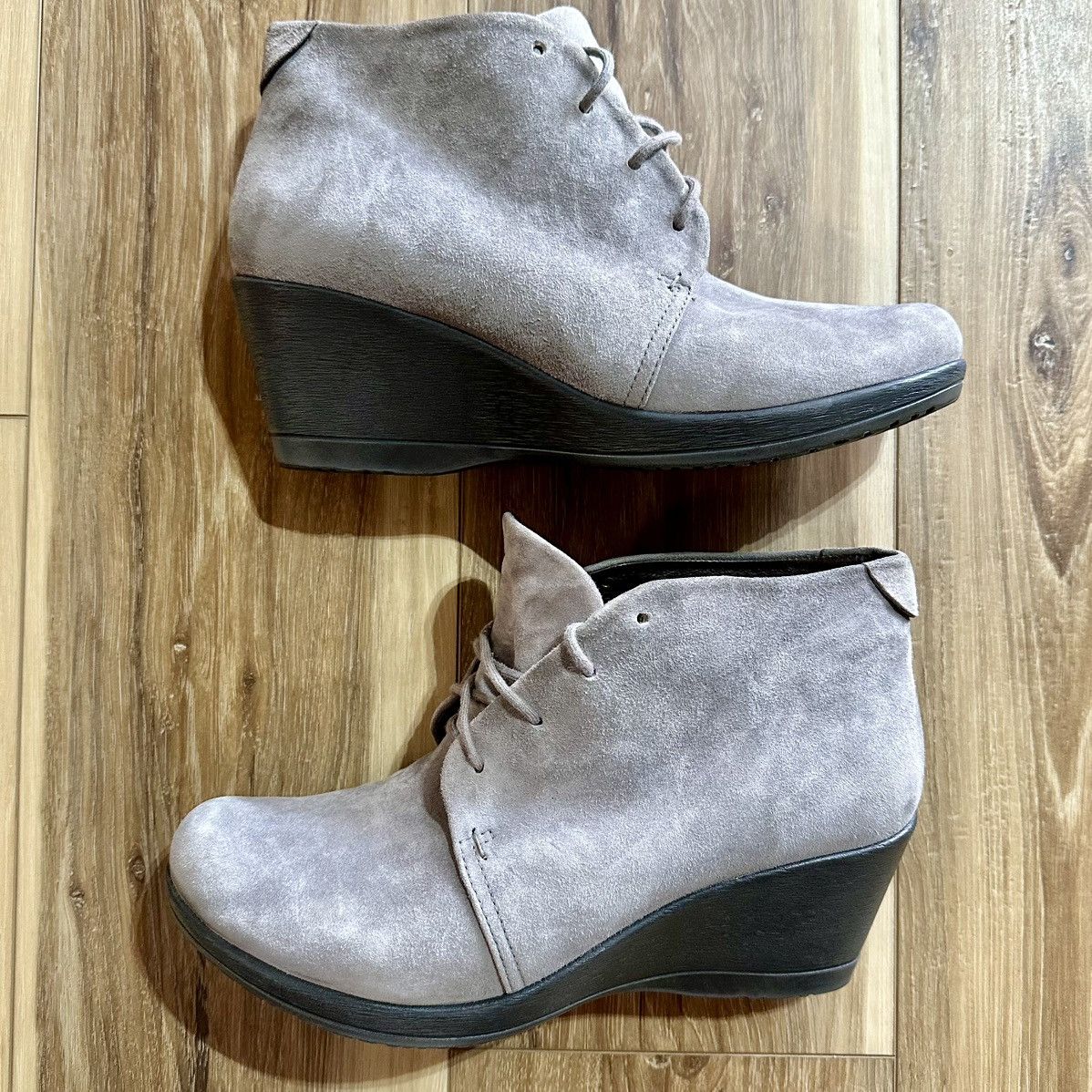 Dansko Women’s Dansko Renee Ankle Wedge Suede Booties Boots Size US 12 / IT 42 - 1 Thumbnail