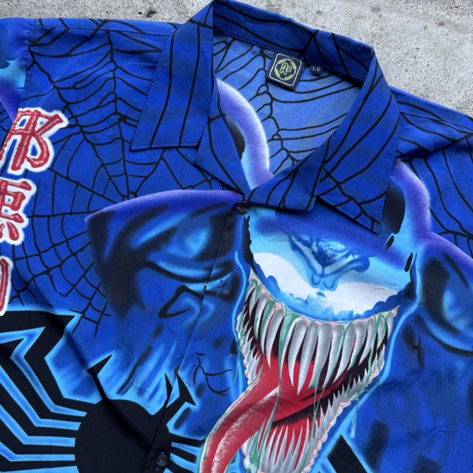 Other Y2K Vintage Blue and black Venom graphic button-up shirt Size US L / EU 52-54 / 3 - 2 Thumbnail
