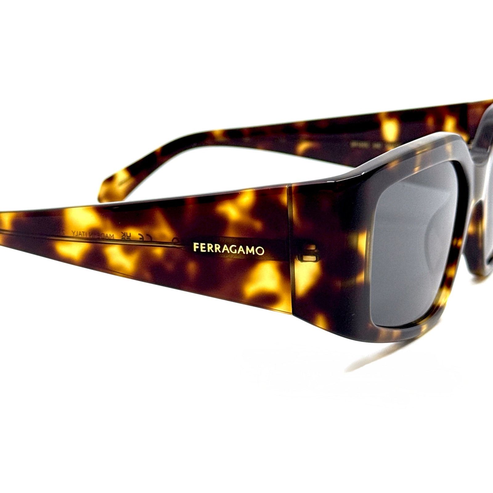 Salvatore Ferragamo New! SALVATORE FERRAGAMO Sunglasses SF1101S 242, AUTHENTIC Size ONE SIZE - 6 Thumbnail