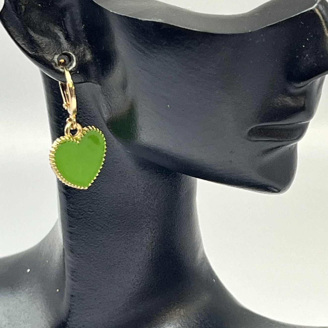 Other Green Heart Earrings Size ONE SIZE - 1 Thumbnail