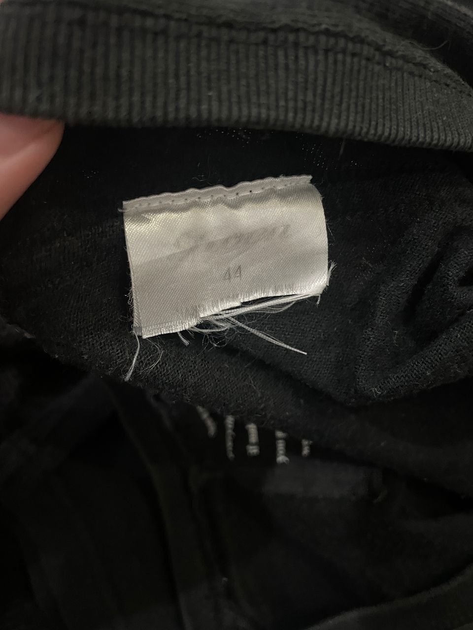 Roen Plain Black Tee Size US S / EU 44-46 / 1 - 6 Thumbnail