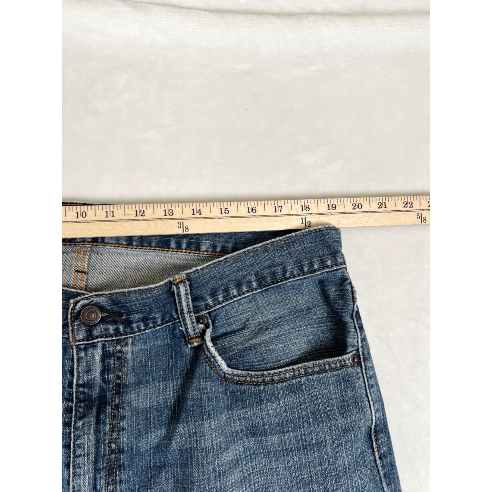 Levi's Levi's 559 Jeans Relaxed Straight Denim 38 x 30 Blue Cotton USA 90s Vintage? No, Not Vintage Size US 38 / EU 54 - 3 Thumbnail
