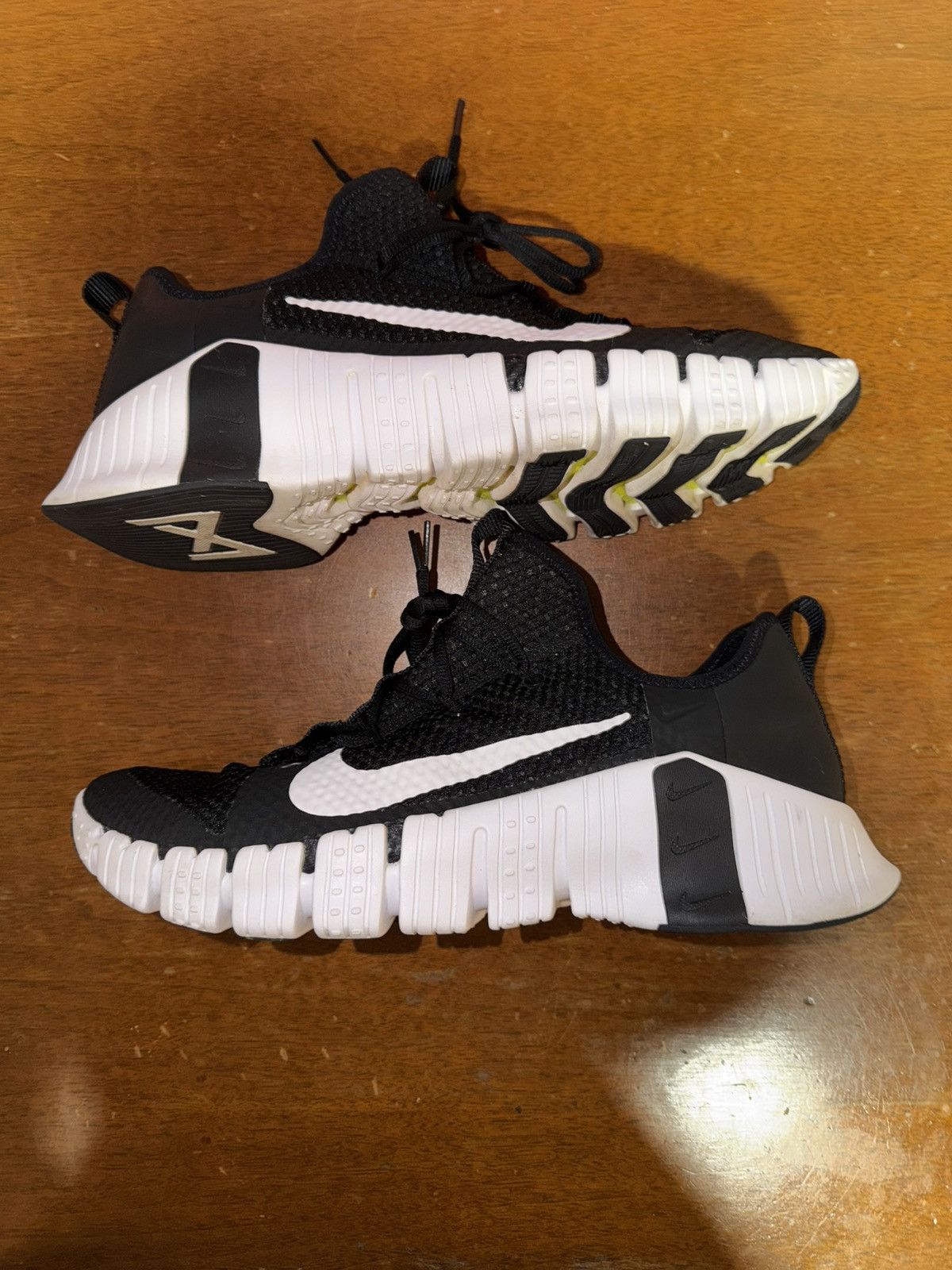 Nike Nike Free Metcon 3 Black size 14 Size US 14 / EU 47 - 1 Thumbnail