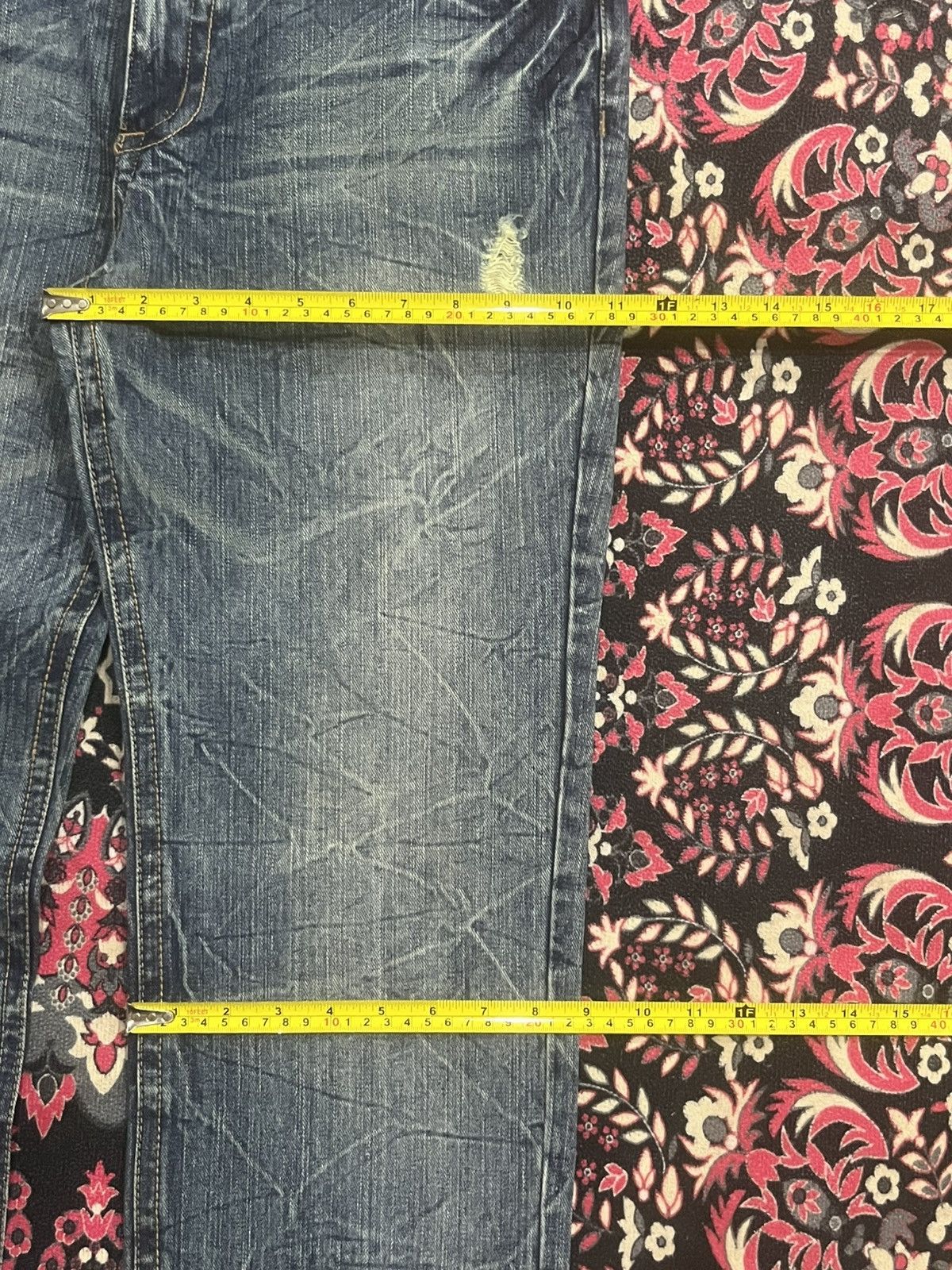 Japanese Brand Vintage Japan Gurion Cracked Fringe Blue Washed Jeans Size US 32 / EU 48 - 12 Thumbnail