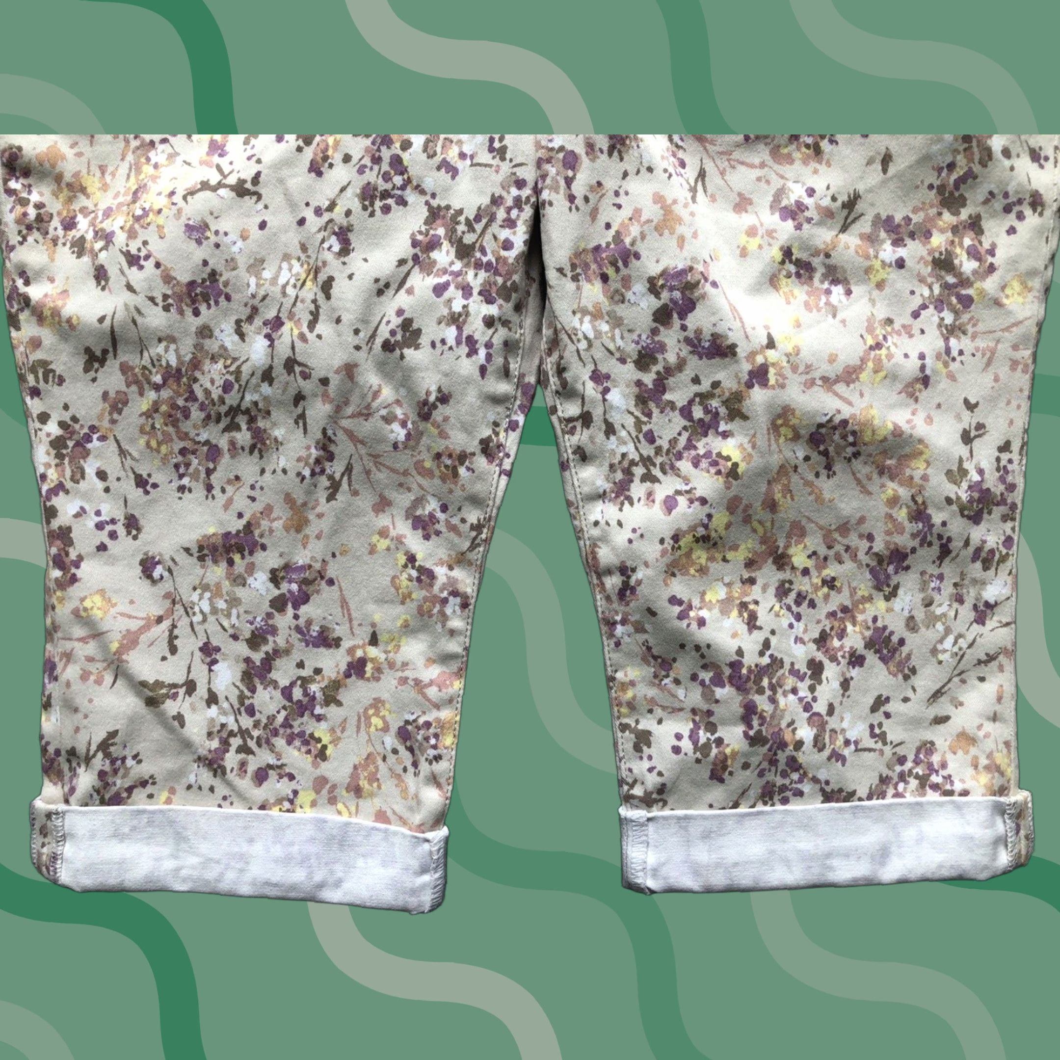 Vintage Bandolino Lisbeth Skimmer Pants Women 12P Flawless Stretch Bouquet Cream Size 34" / US 12 / IT 48 - 1 Thumbnail