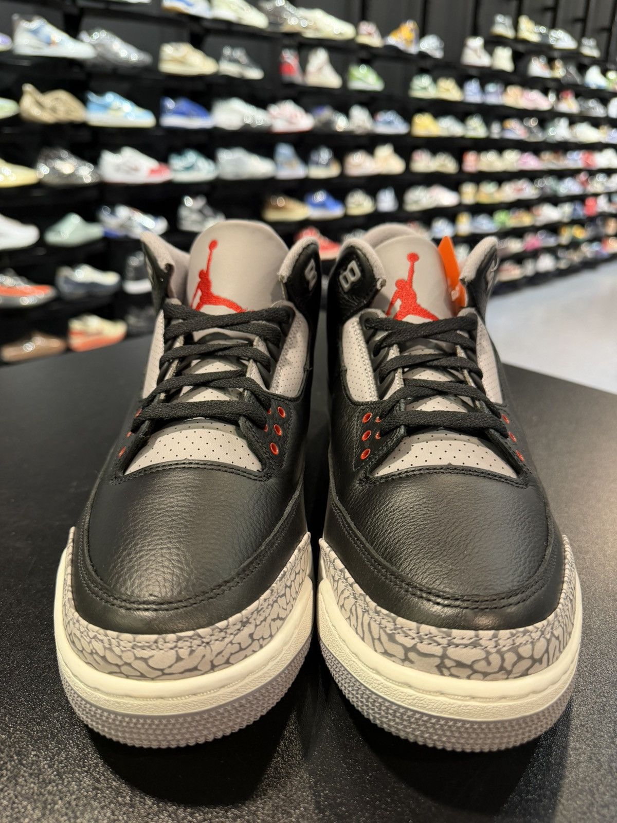 Jordan Brand Size 13 - Jordan 3 Retro Black Cement (2025) Size US 13 / EU 46 - 2 Thumbnail
