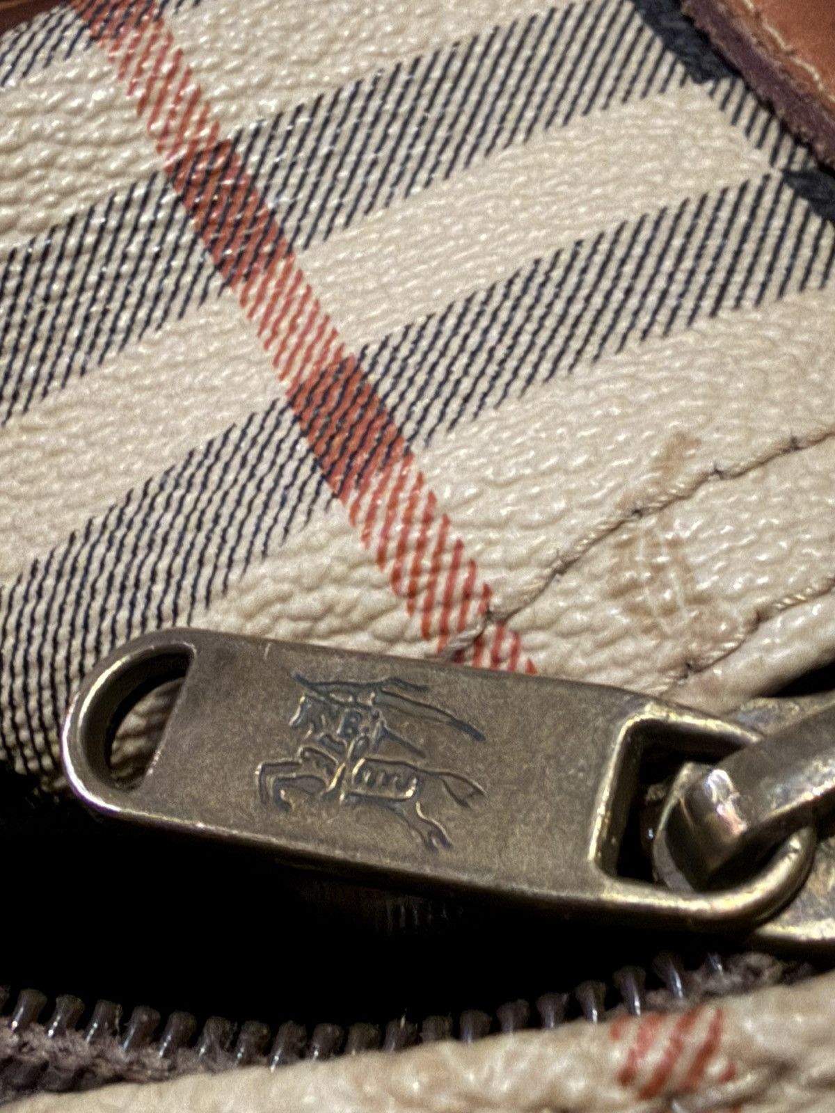 Burberry Bag Burberry Beige Size 46 - 4 Thumbnail