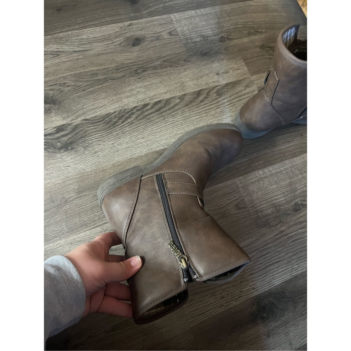 Other Totes Brown Woman’s Boots With Side Zipper Woman’s Size 9 Size US 9 / IT 39 - 6 Thumbnail