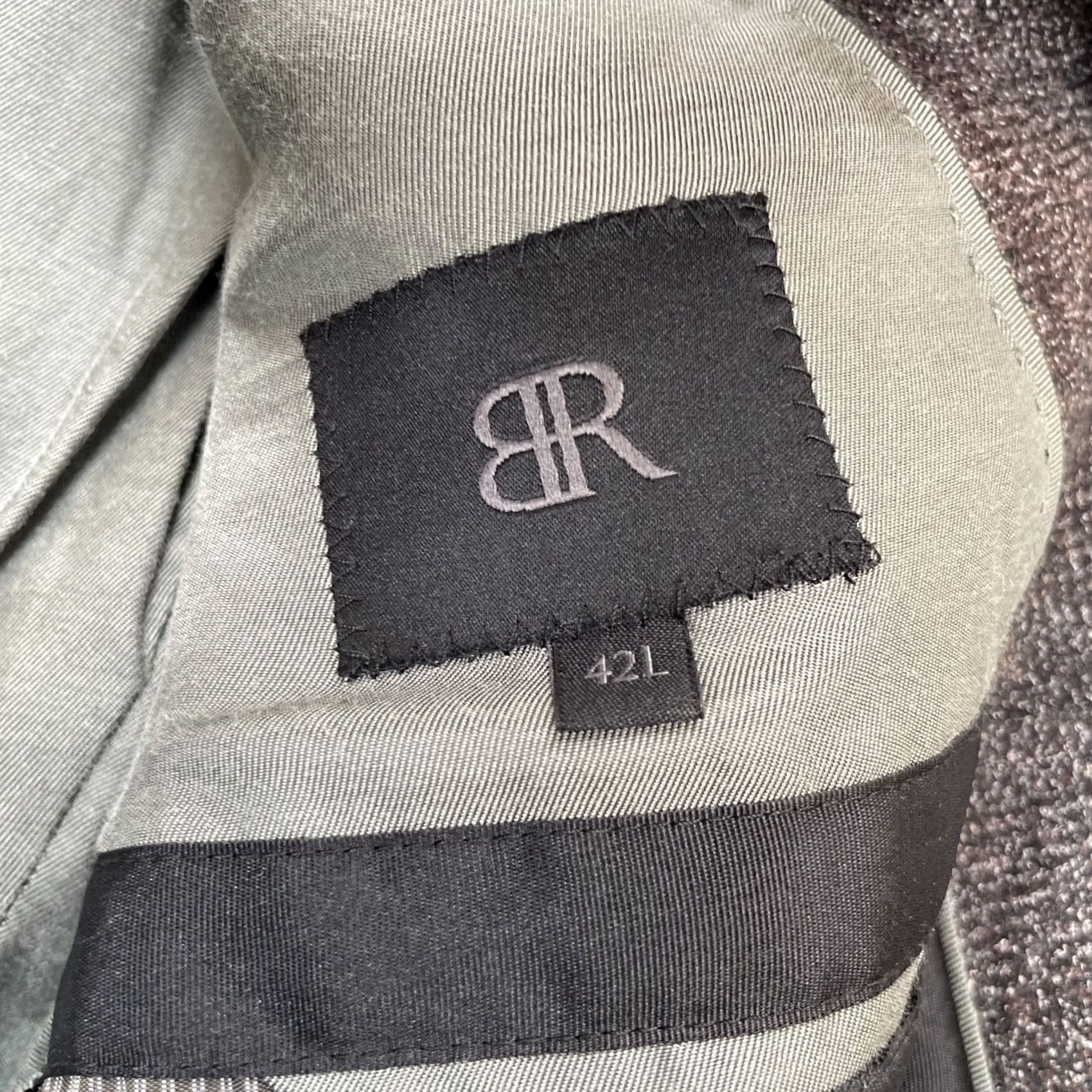 Banana Republic Banana Republic Blazer Coat Wool Plaid Tweed 42 Mens Single-Breasted Notch Lapel 3-Button Gray Black Reda Wool JACKET/COAT Long Dressy Casual Business Size 42R - 4 Thumbnail