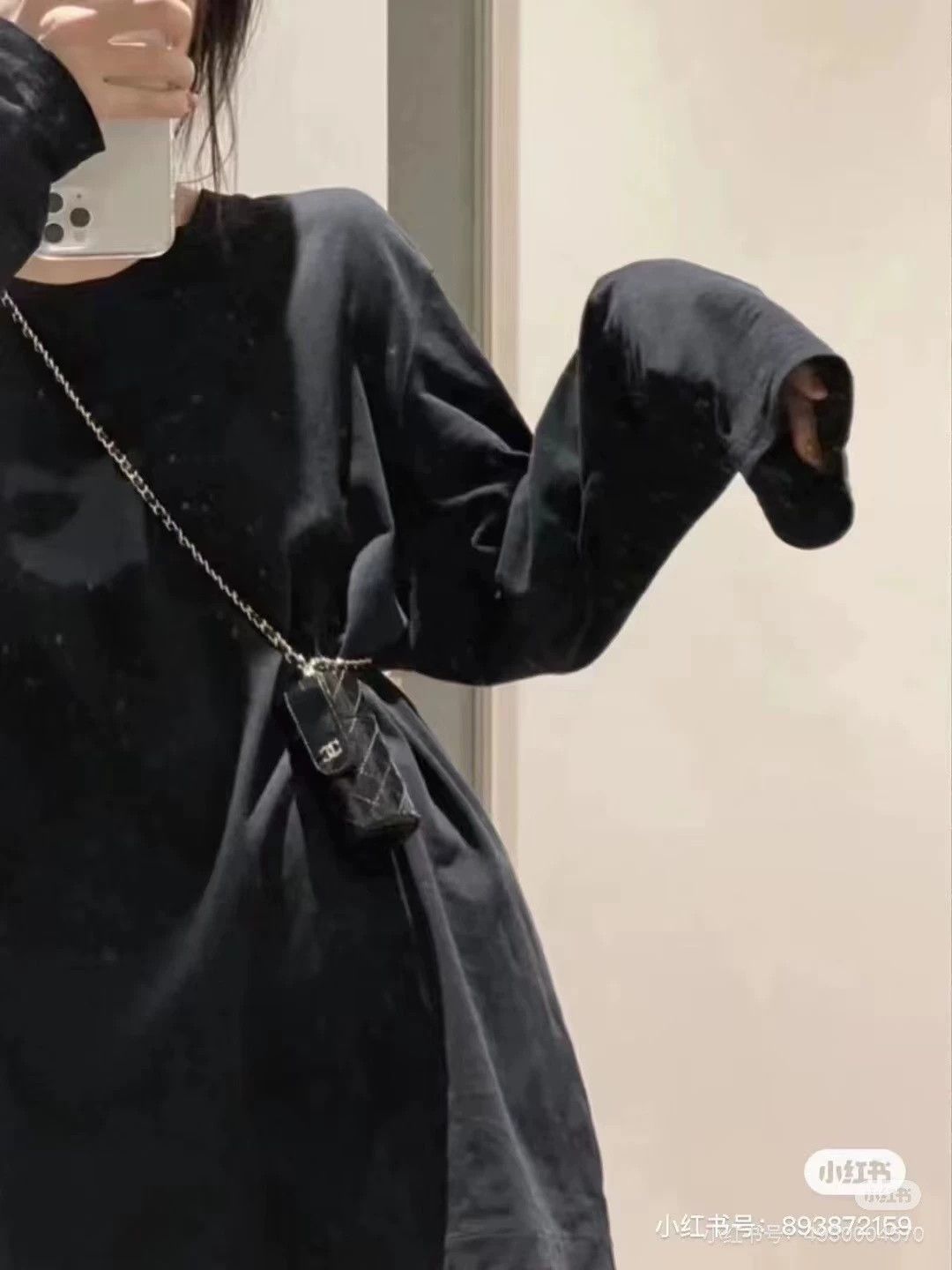 Chanel Chanel Black Patent Leather Chain Crossbody/Necklace Bag Size ONE SIZE - 6 Thumbnail