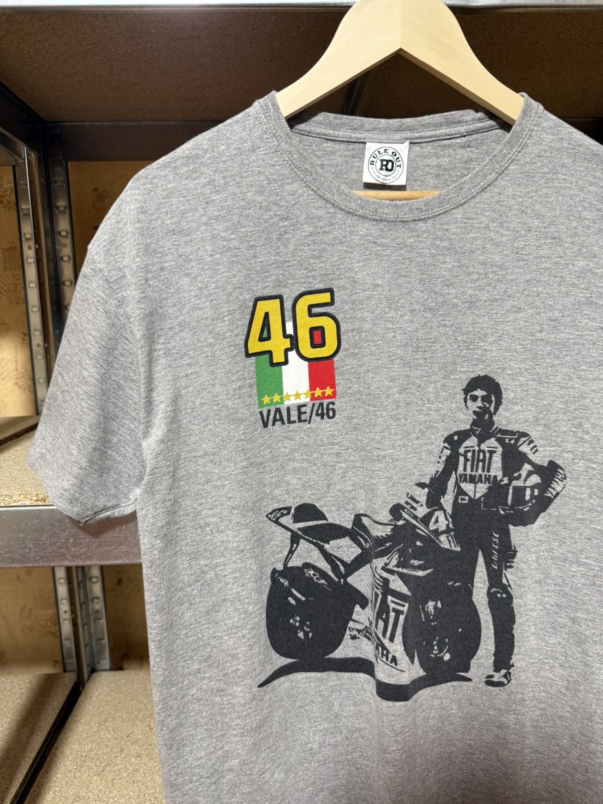 Vintage Vintage Valentino Rossi VR Forty Six 46 Racing T-Shirt Y2K Size US L / EU 52-54 / 3 - 3 Thumbnail