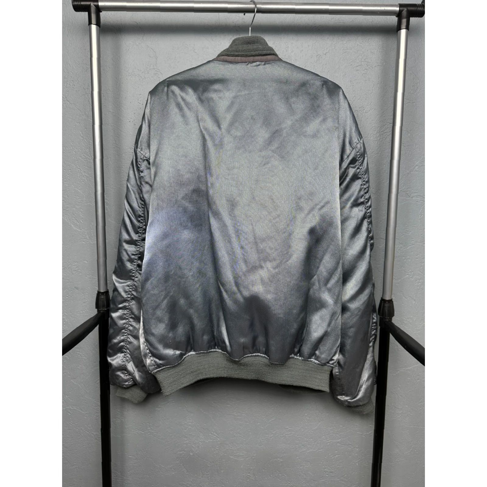 Vintage Mil-Tec Vintage MA1 Pilot Air Force Nylon Bomber Jacket XXL Mens Silver Navy/polymide Silk? Size US XXL / EU 58 / 5 - 7 Thumbnail