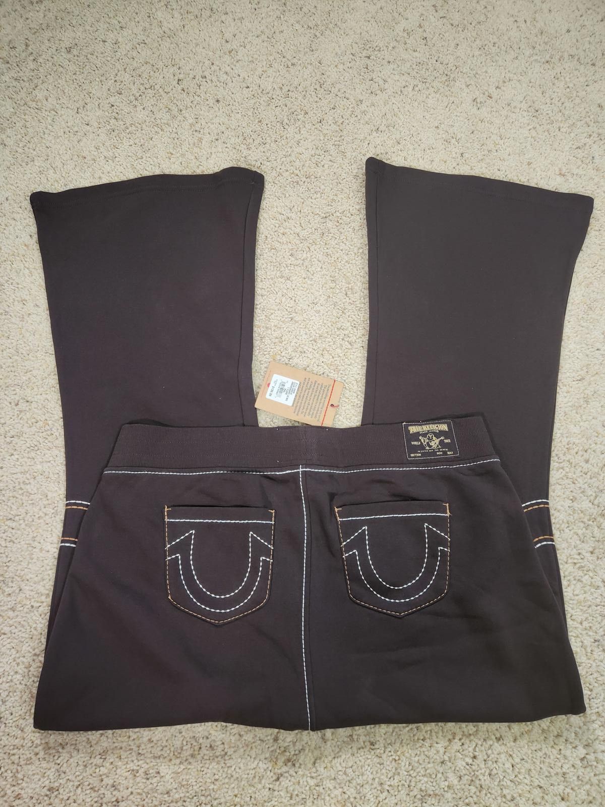 True Religion NWT True Religion Pull-On Flare Jeans Red Anniversary 2XL Size 42" / US 20 - 1 Thumbnail