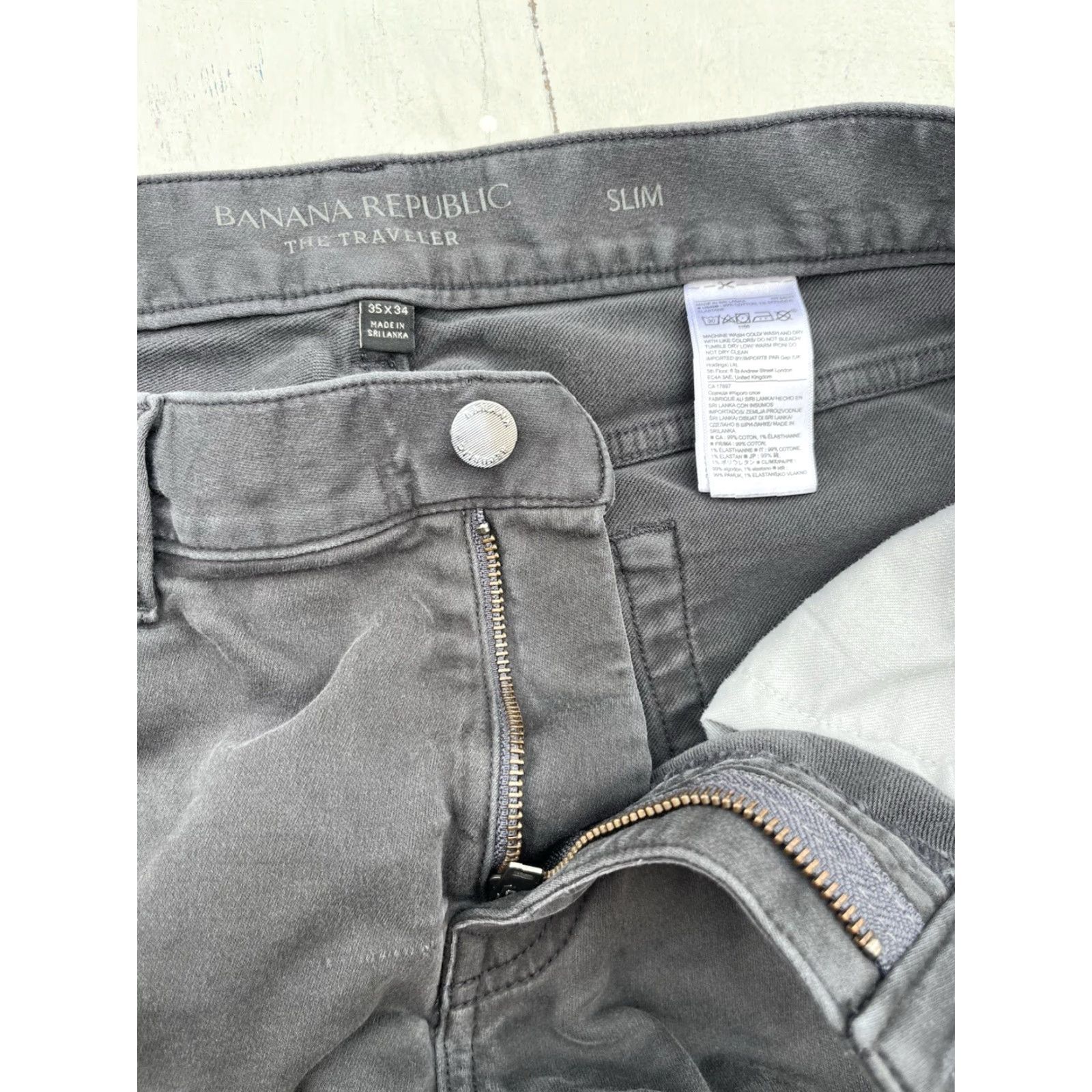 Banana Republic Banana Republic Traveler Pants Mens Black/Gray 35x34 Slim Stretch Taper Straight 5-Pocket Flat Front Casual City Size US 35 - 2 Thumbnail