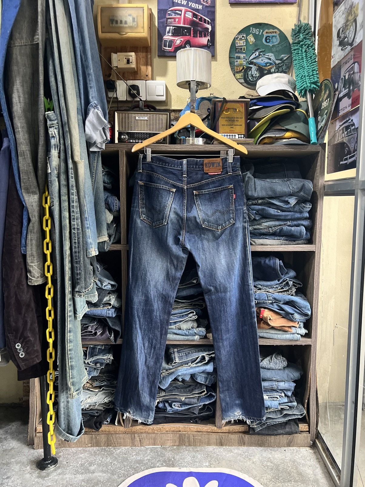 Edwin 🔥Vintage Edwin 402 Distressed Denim Size US 32 / EU 48 - 2 Thumbnail