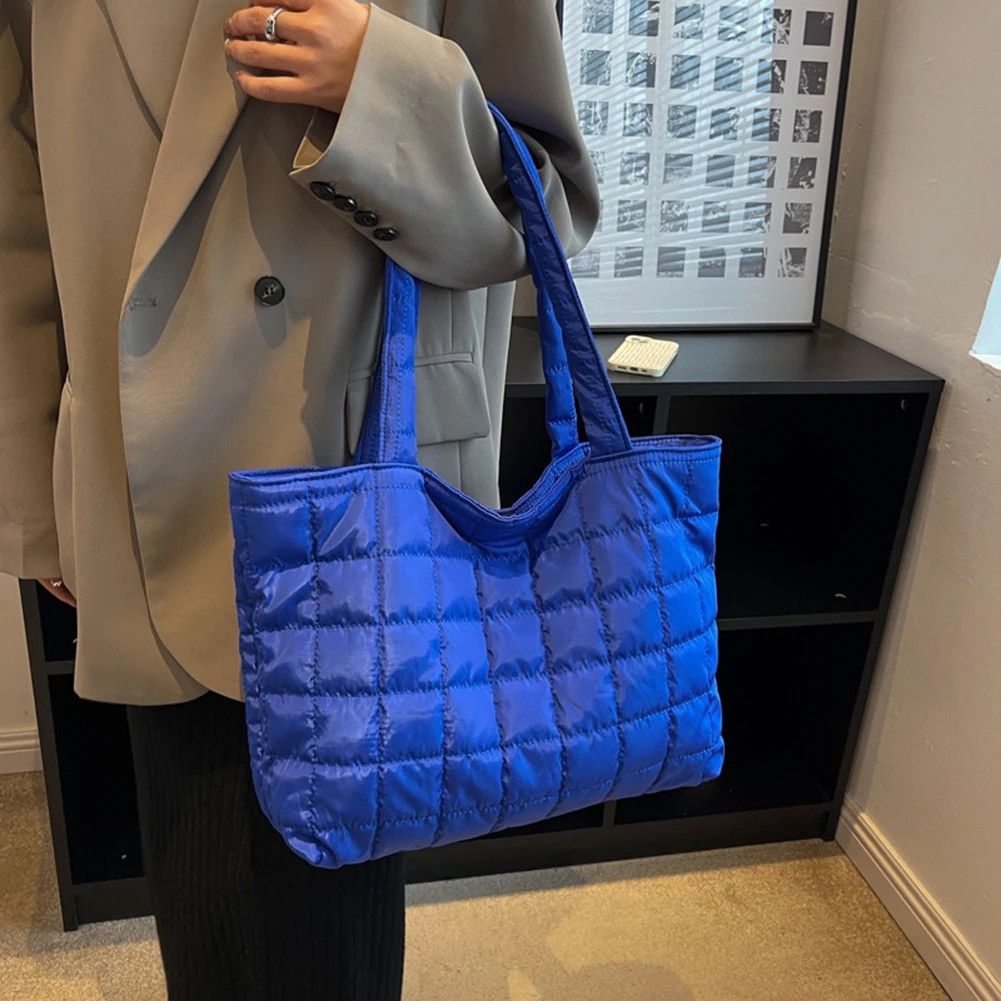 Japanese Brand Tote Puffer Bag Vintage Japanese Brand Size ONE SIZE - 1 Thumbnail