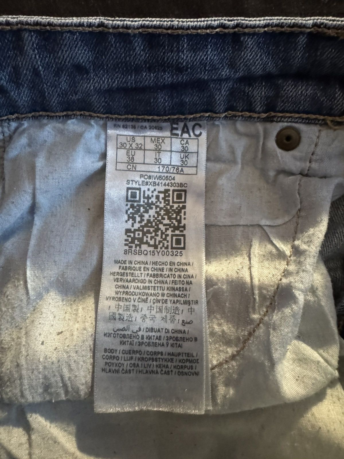 Guess Guess medium rise skinny Size US 30 / EU 46 - 7 Thumbnail