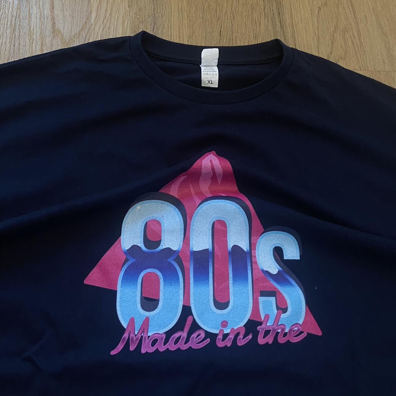 Other 80s inspired retro t-shirt with a unique twist knot design Size US XL / EU 56 / 4 - 3 Thumbnail