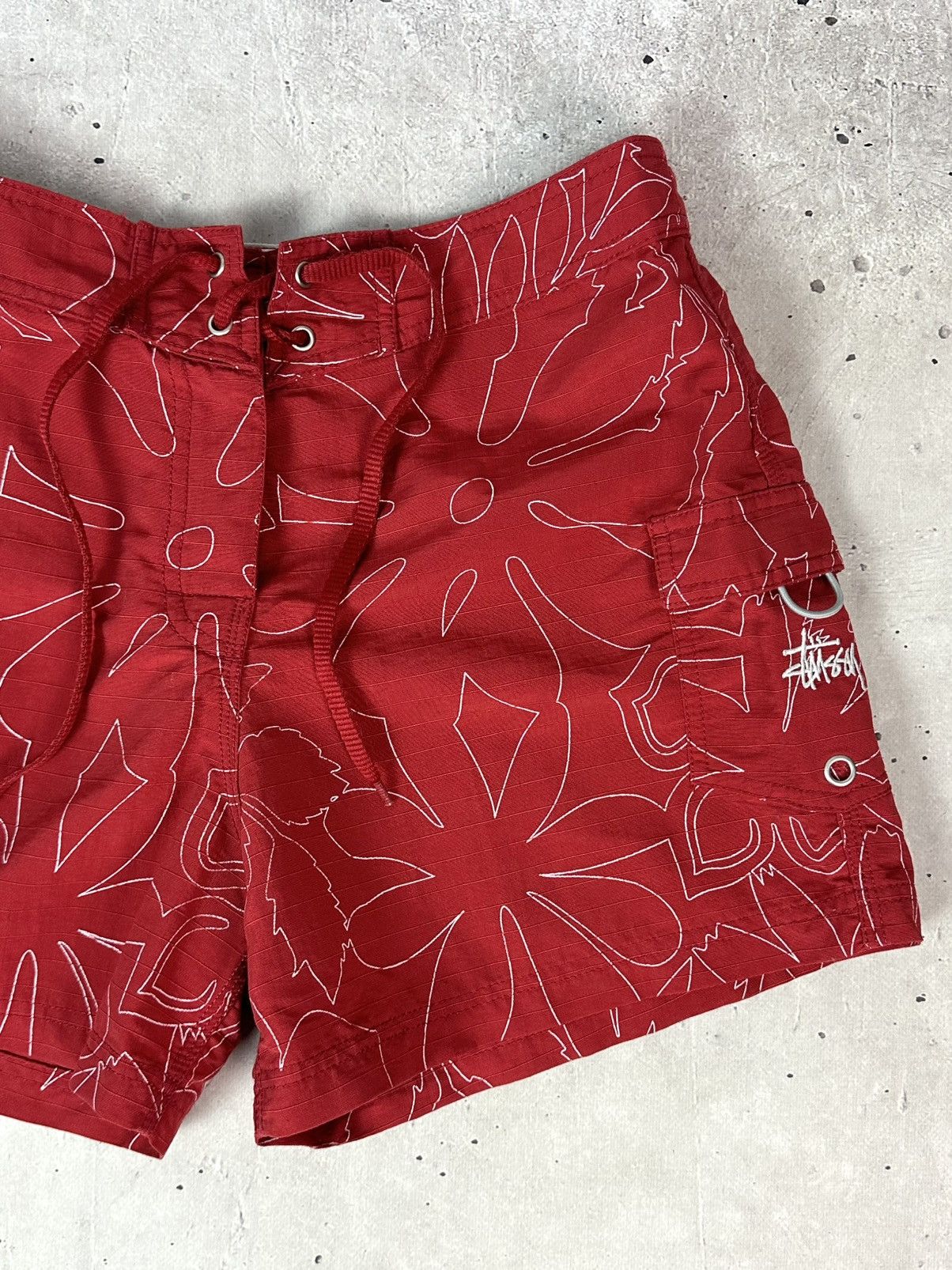 Stussy Vintage Stussy Red Nylon Floral Logo Pockets Shorts Size US 32 / EU 48 - 3 Thumbnail