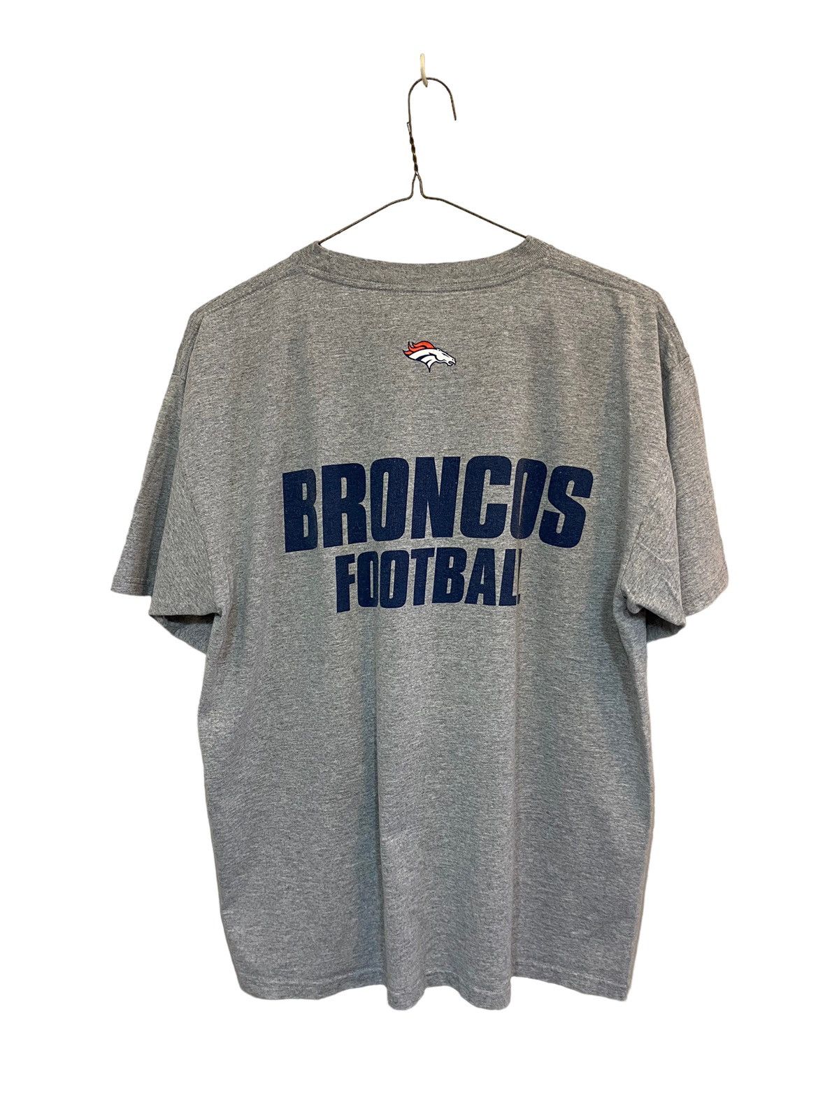 NFL Vintage Nike Team NFL Denver Broncos Football Box Logo Tee Size US L / EU 52-54 / 3 - 2 Thumbnail