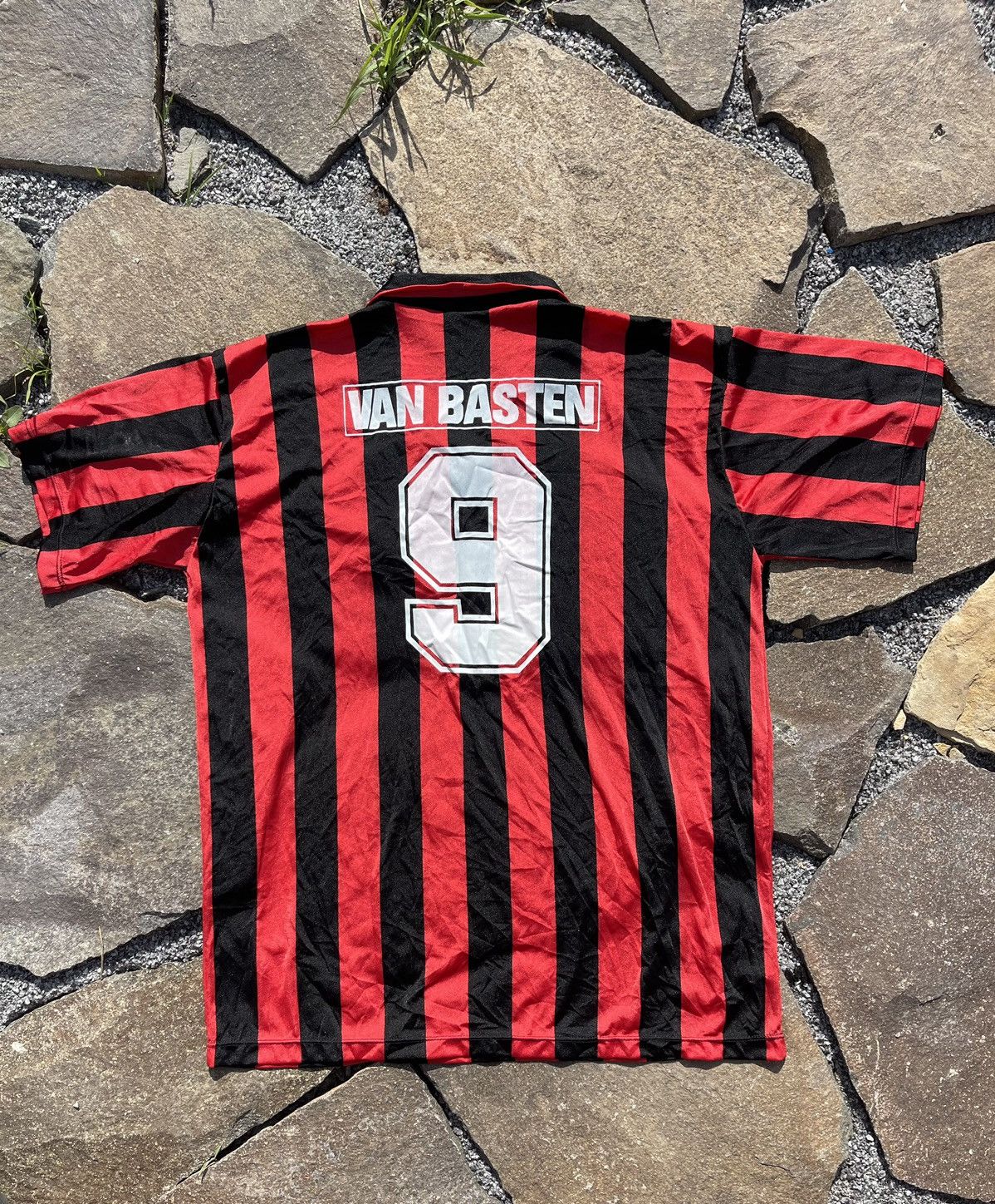 Vintage 80’s Milan Van Basten #9 vintage soccer jersey Size US L / EU 52-54 / 3 - 1 Thumbnail