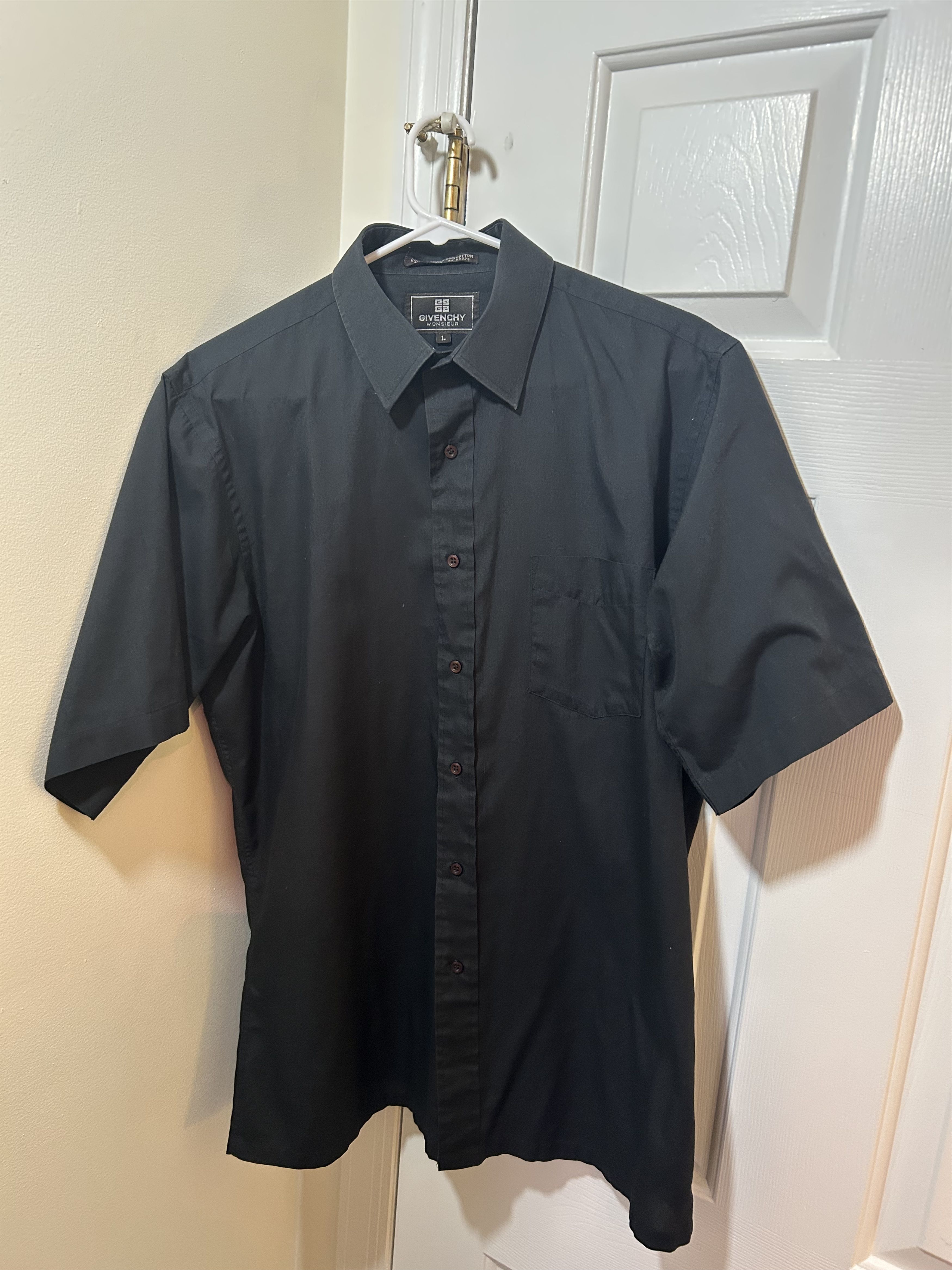 Givenchy Givenchy Vintage Button Up Short Sleeve Size US L / EU 52-54 / 3 - 1 Thumbnail