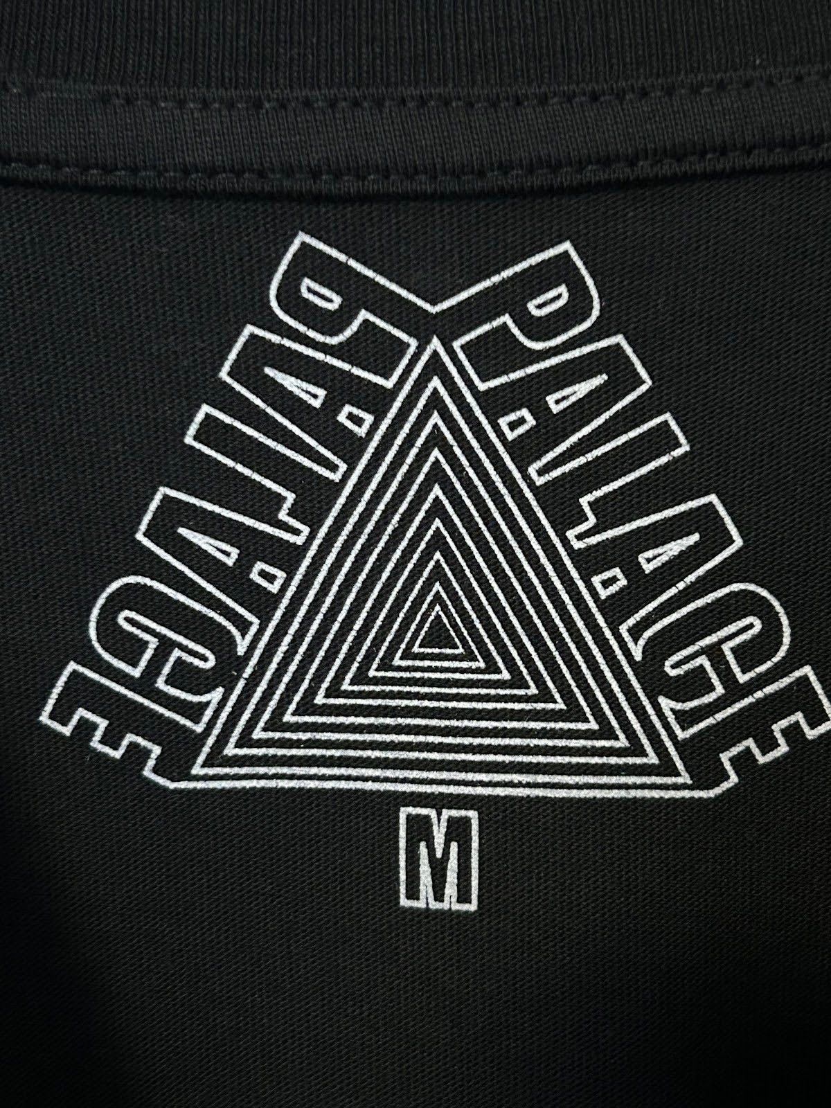 Palace Jobsworth Tee Size US M / EU 48-50 / 2 - 7 Thumbnail