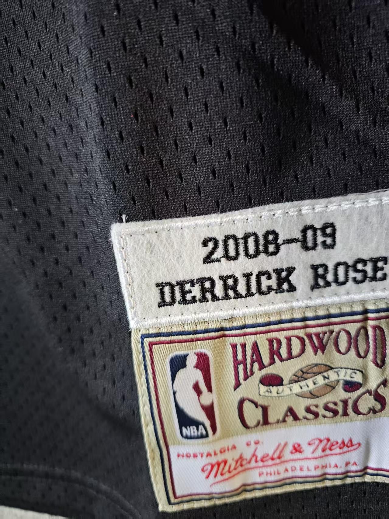 NBA Chicago Bulls #1 Derrick Rose Jersey Double Stitched M Size US M / EU 48-50 / 2 - 6 Thumbnail