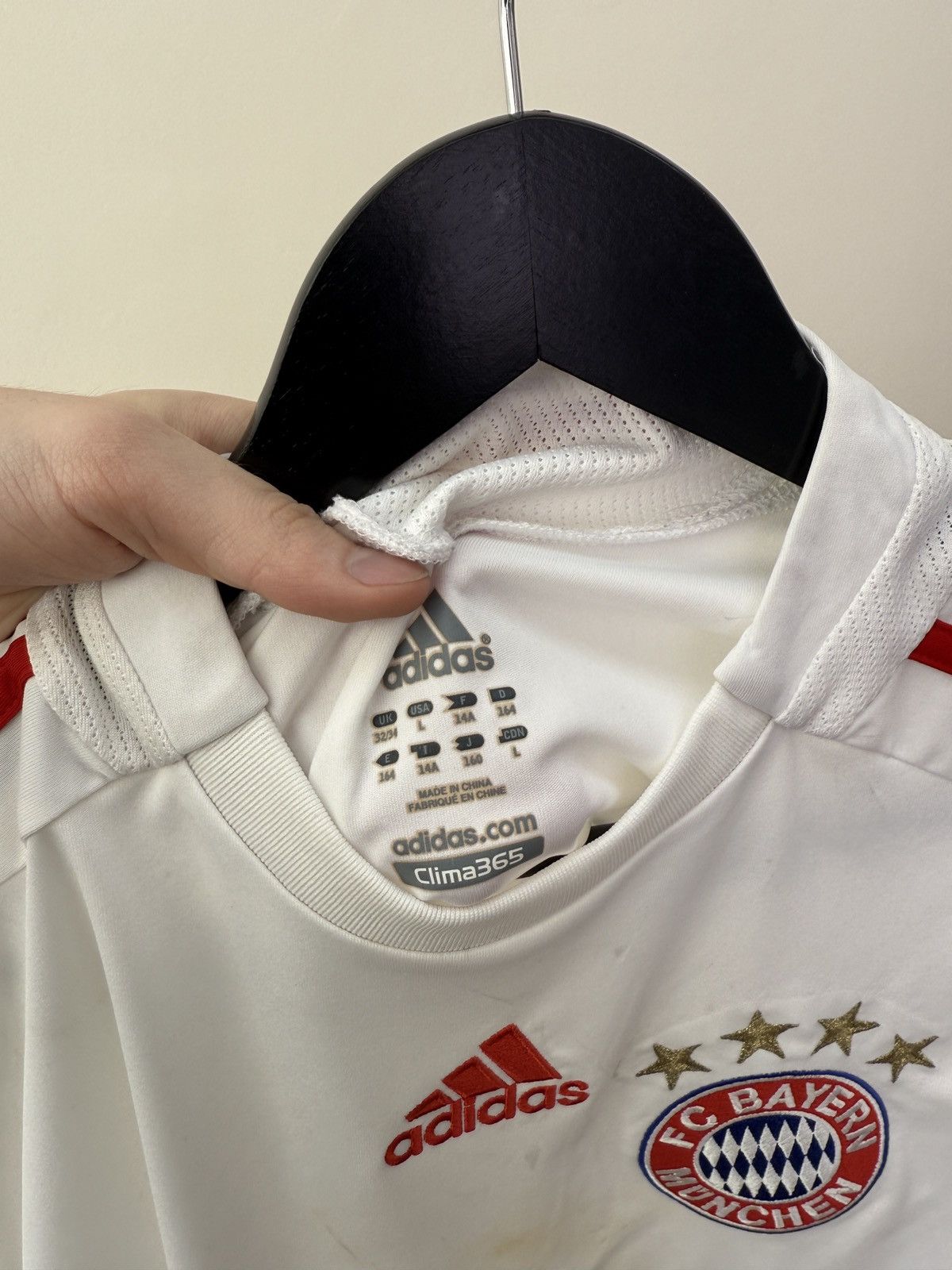 Adidas Vintage BAYERN MUNICH 2008 2009 FOOTBALL KIDS JERSEY ADIDAS Size US S / EU 44-46 / 1 - 8 Thumbnail