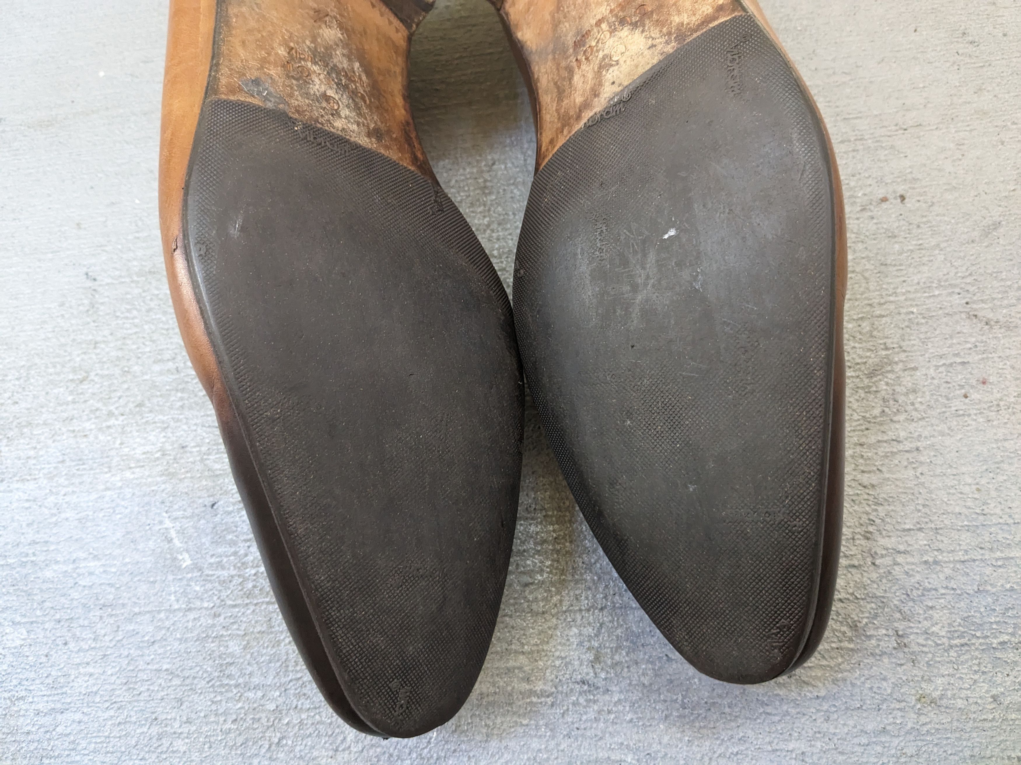 Gucci × Vintage Gucci Loafers Brown 9 Slip Ons Buckle GG Ombre Patina Size US 9 / EU 42 - 21 Thumbnail